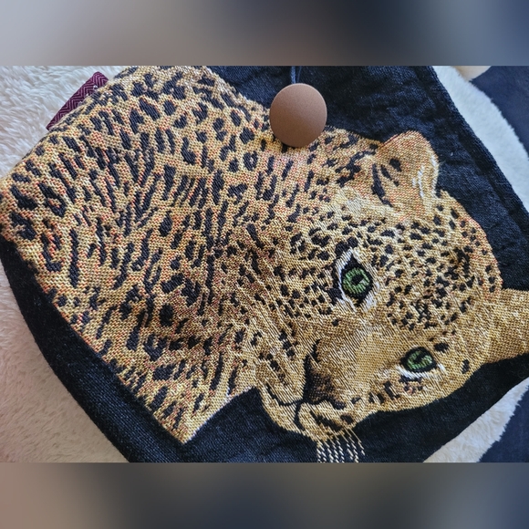 IOSIS leopard pouch - Picture 3 of 6